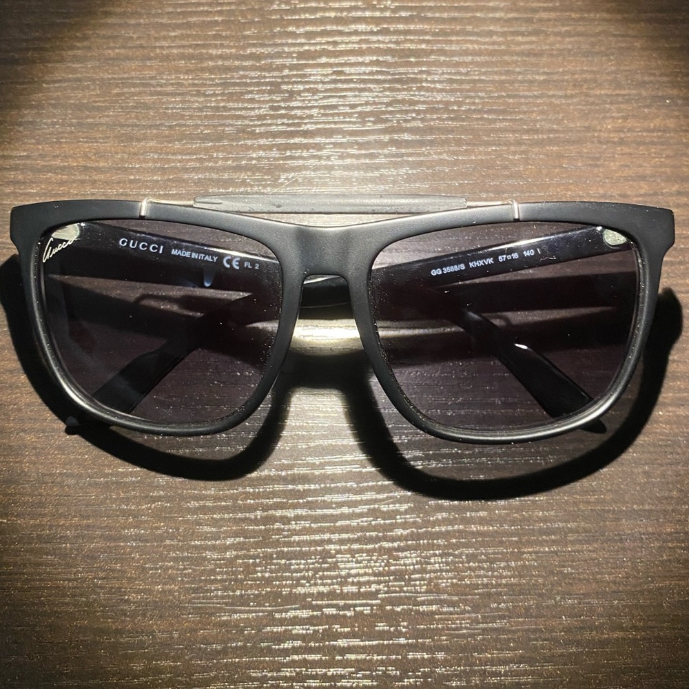 Black Gucci Sunglasses